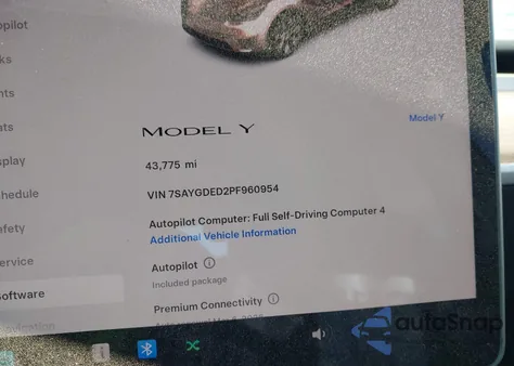 2023 Tesla Model Y Rwd from USA, damaged, VIN 7SAYGDED2PF960954